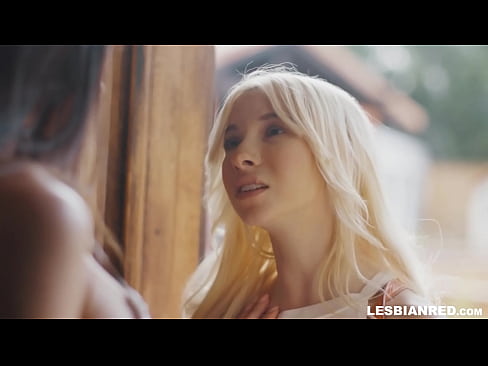 ❤️ Dívka se po několika měsících vrátí domů a skončí u lízání kundy své nevlastní matky ☑ Porno fb u porna cs.pornmega-com.ru ☑